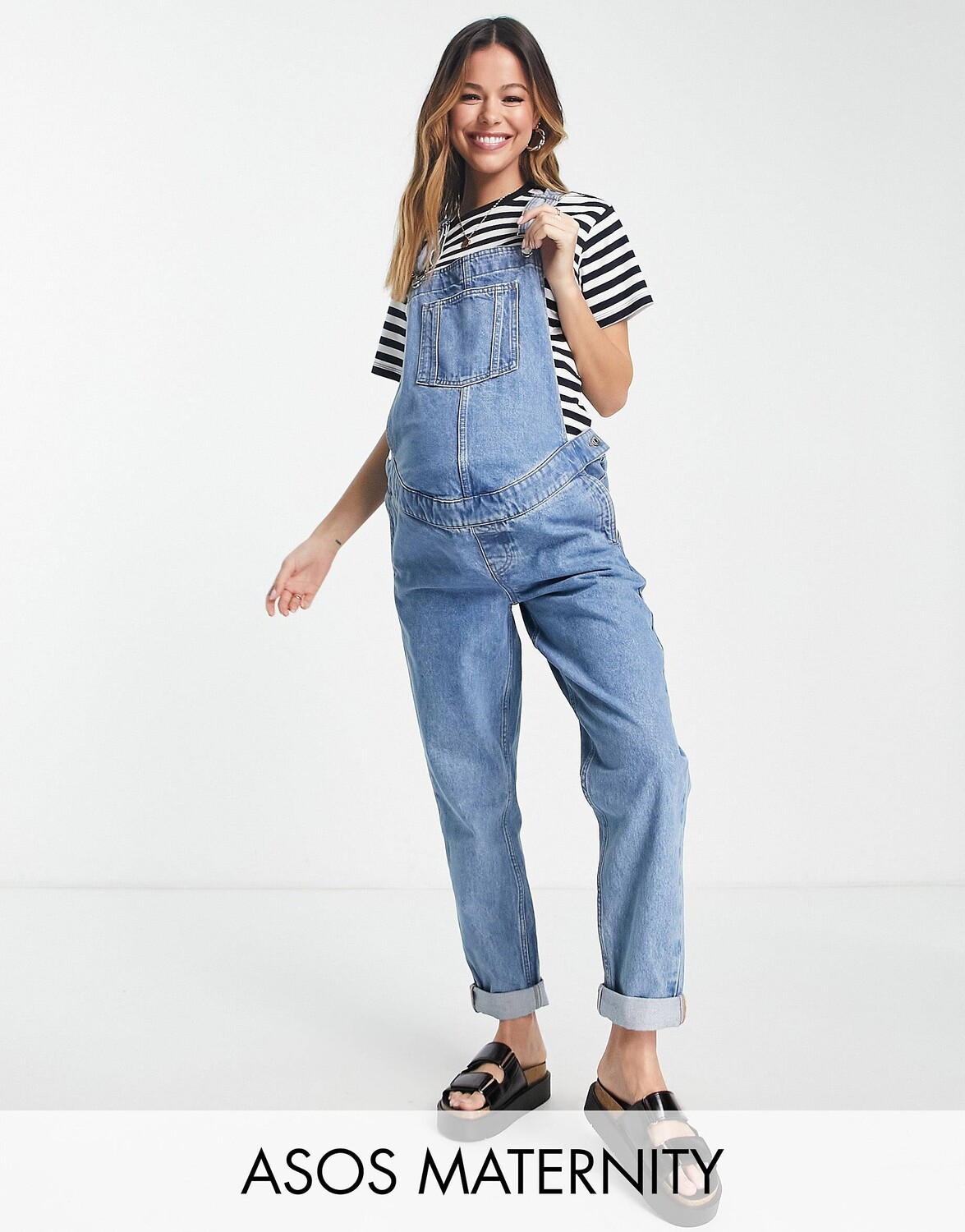 

Потертый джинсовый комбинезон ASOS DESIGN Maternity 'original'