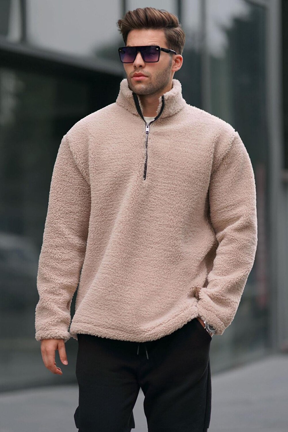 

Бежевый свитшот Oversize на молнии 6159 MADMEXT