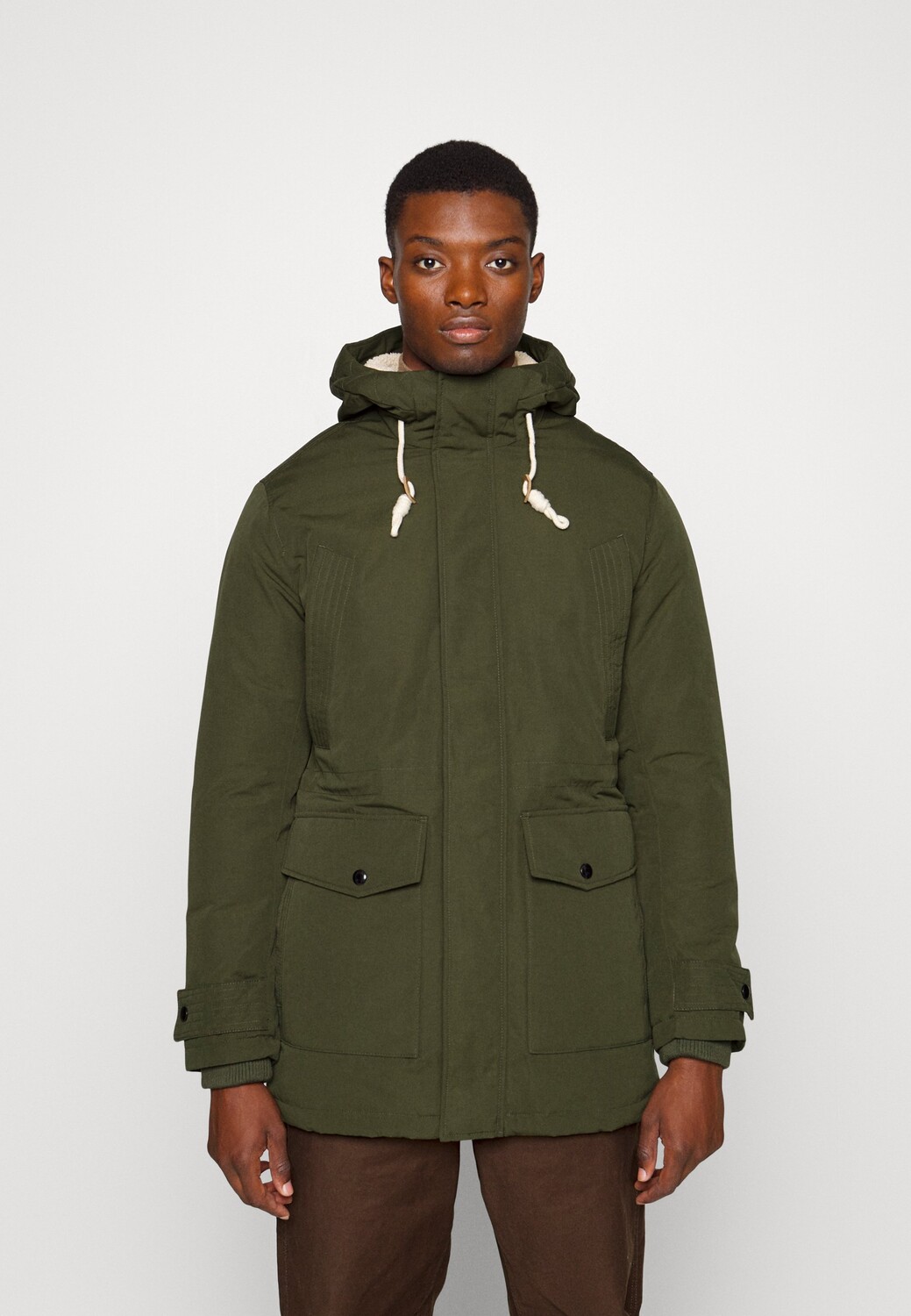 

Пальто зимнее Jack & Jones, темно-зеленый