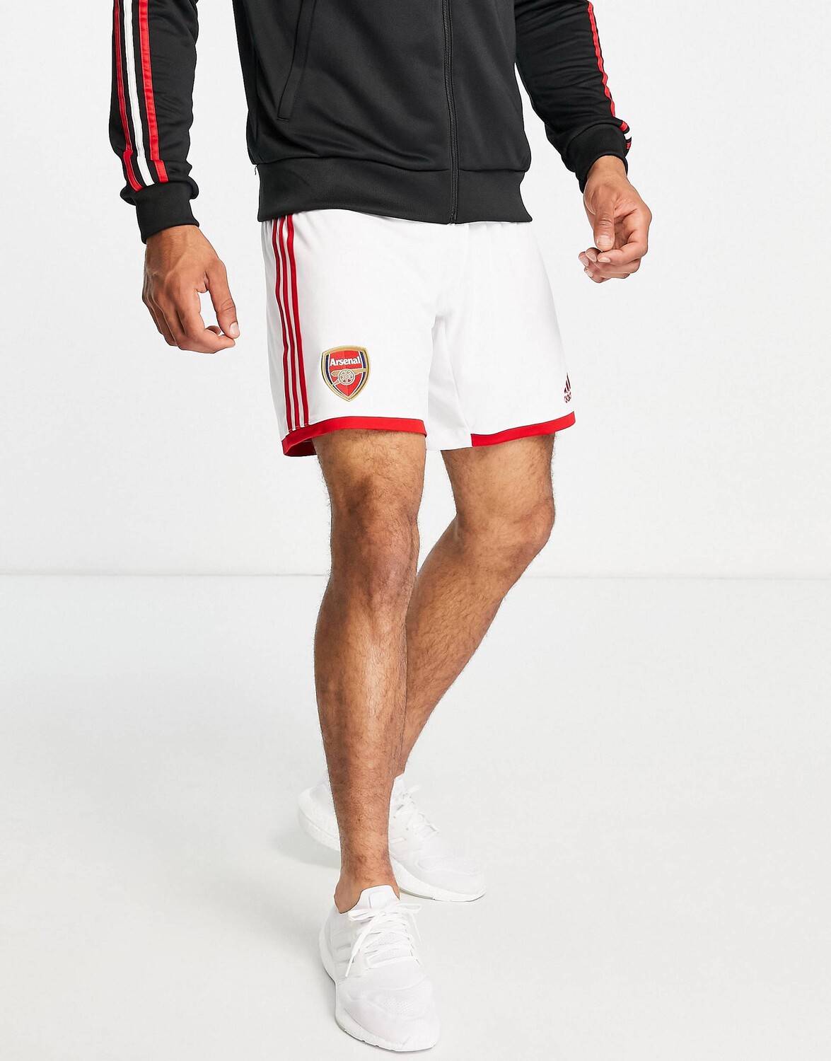 

Белые домашние шорты adidas Football Arsenal 2022/23