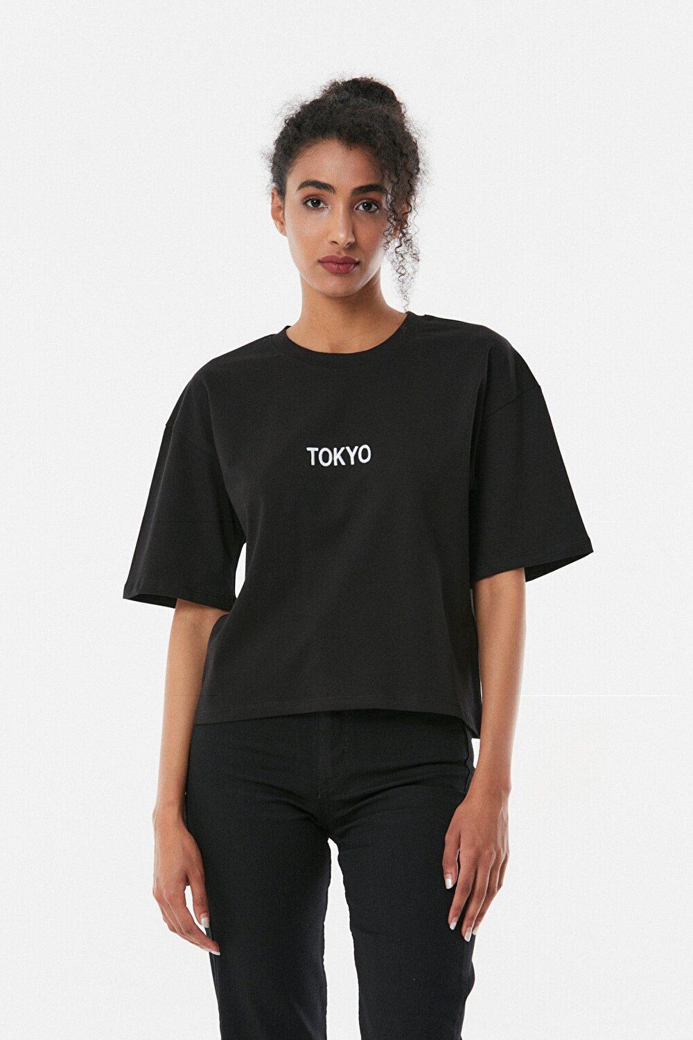 

Футболка Oversize с вышивкой Tokyo Fullamoda, черный