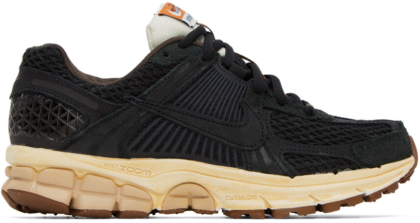 

Черные кроссовки Zoom Vomero 5 Nike