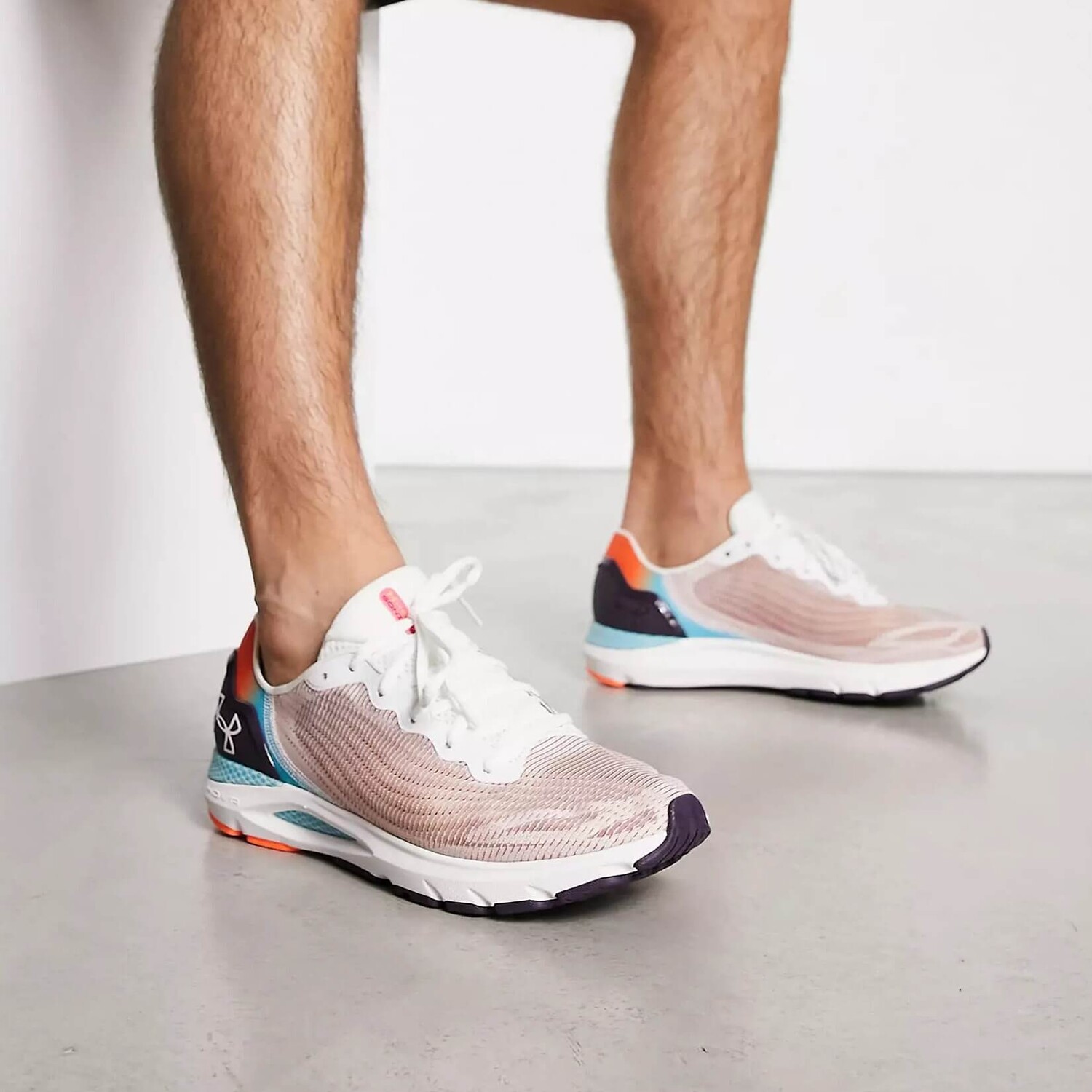 

Кроссовки Under Armour Running UA HOVR Sonic 6 BRZ, белый