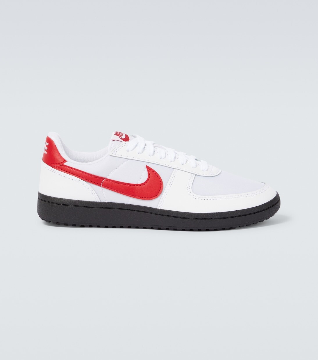 

Кроссовки Field General '82 с кожаной отделкой Nike, белый