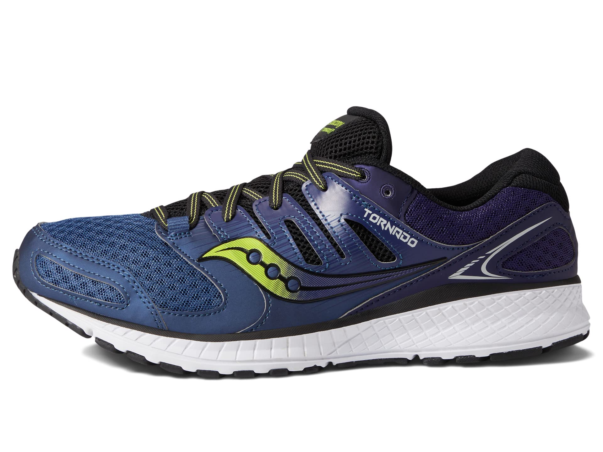 Saucony deals tornado 4