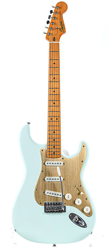 

К 40-ЛЕТИЮ FENDER SQUIER STRATOCASTER, ВИНТАЖНОЕ ИЗДАНИЕ 0379510572