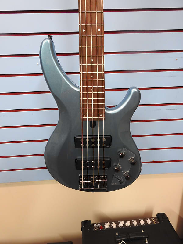 

Бас-гитара Yamaha TRBX305 заводская синяя TRBX305 Bass