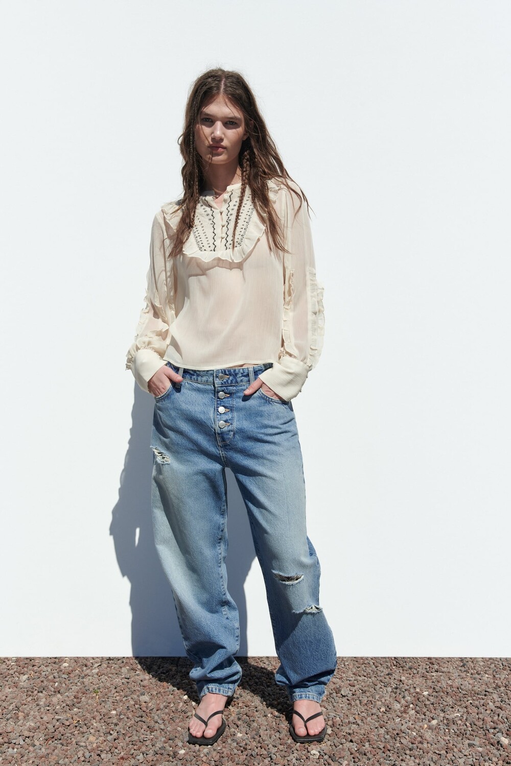 

Блузка с вышивкой ZARA, естественный