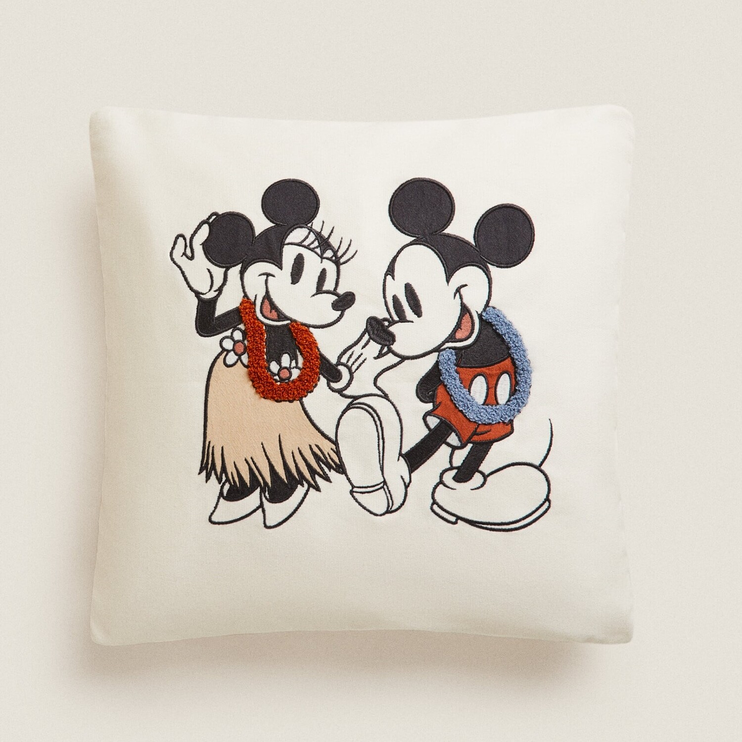 

Чехол для подушки Zara Home Disney Mickey Mouse Cushion, кремовый