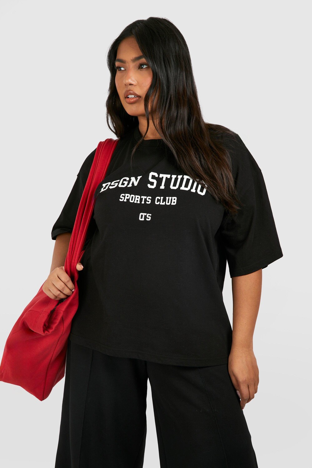 

Футболка оверсайз Plus Dsgn Studio Sports Club boohoo, черный