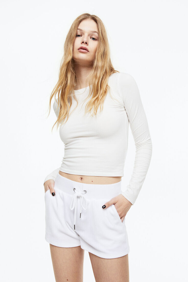 

Велюровые шорты H&M, белый