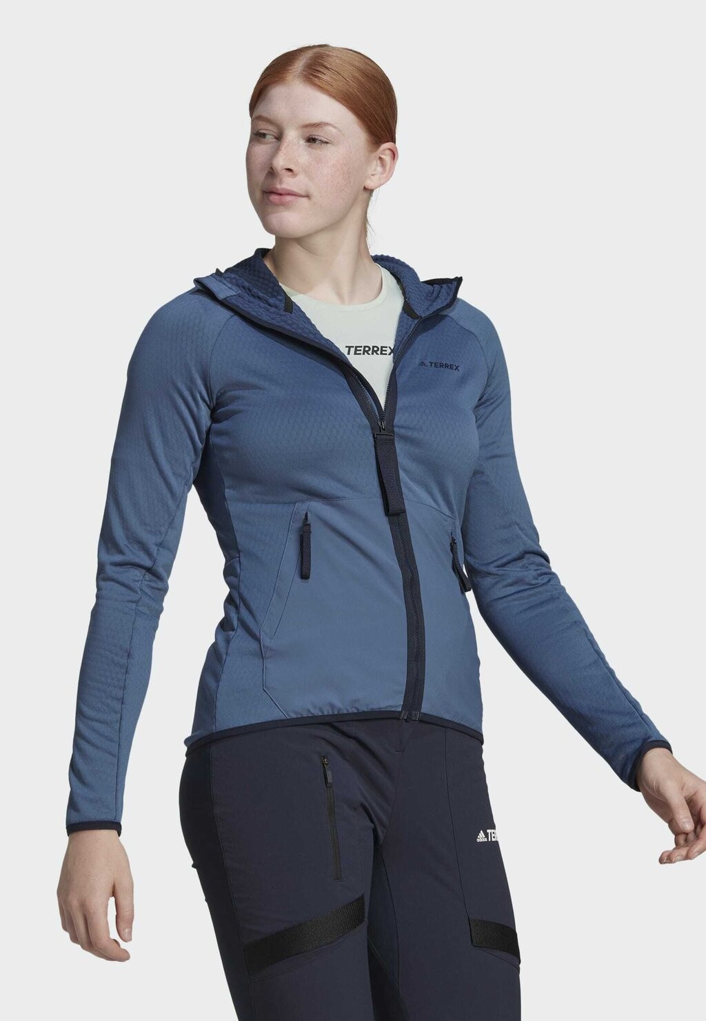 

Спортивная куртка Adidas, синий