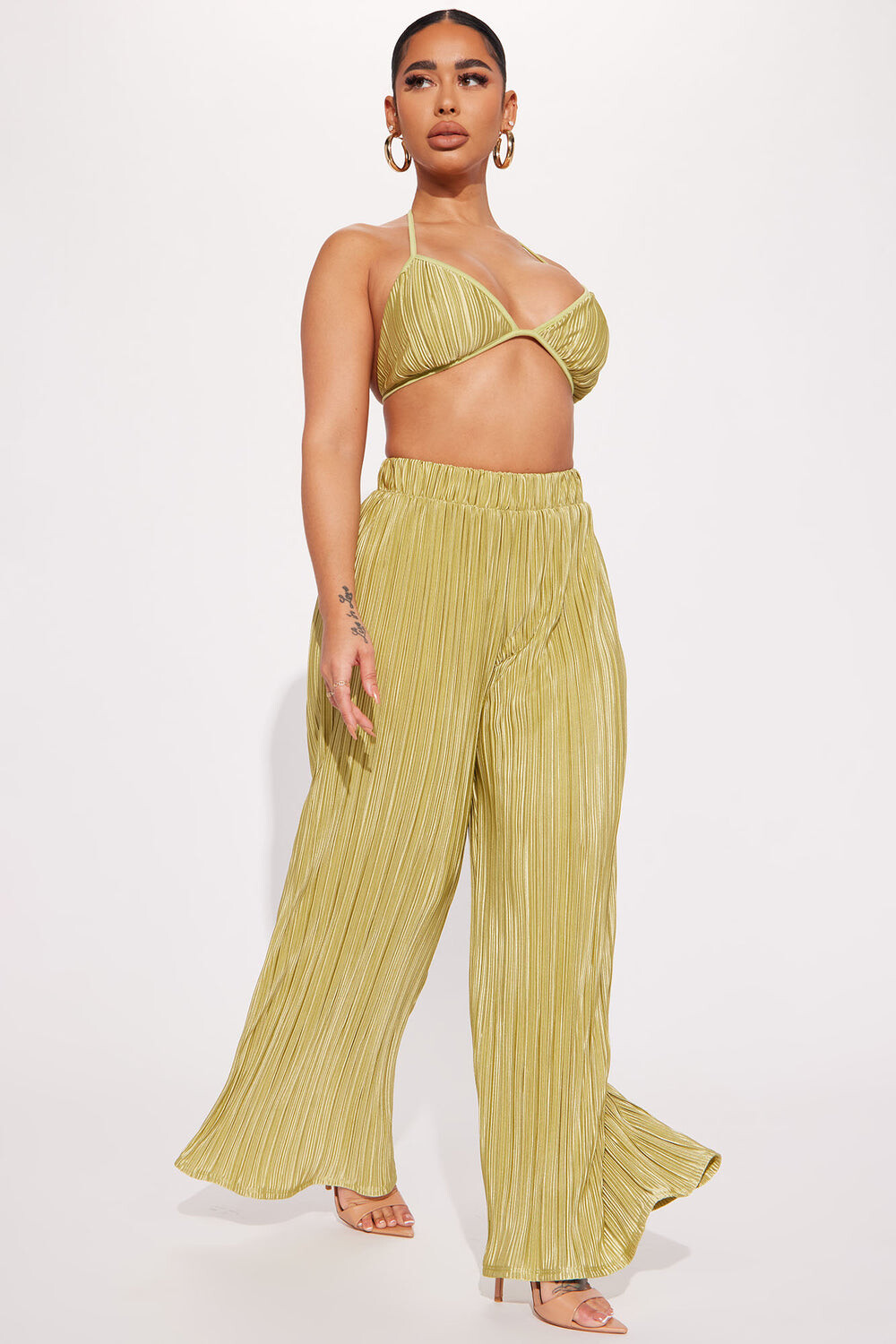 

Брюки Fashion Nova M1570BM2204, зеленый