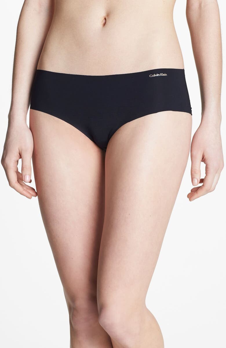 

Хипстерские трусы-невидимки CALVIN KLEIN, черный
