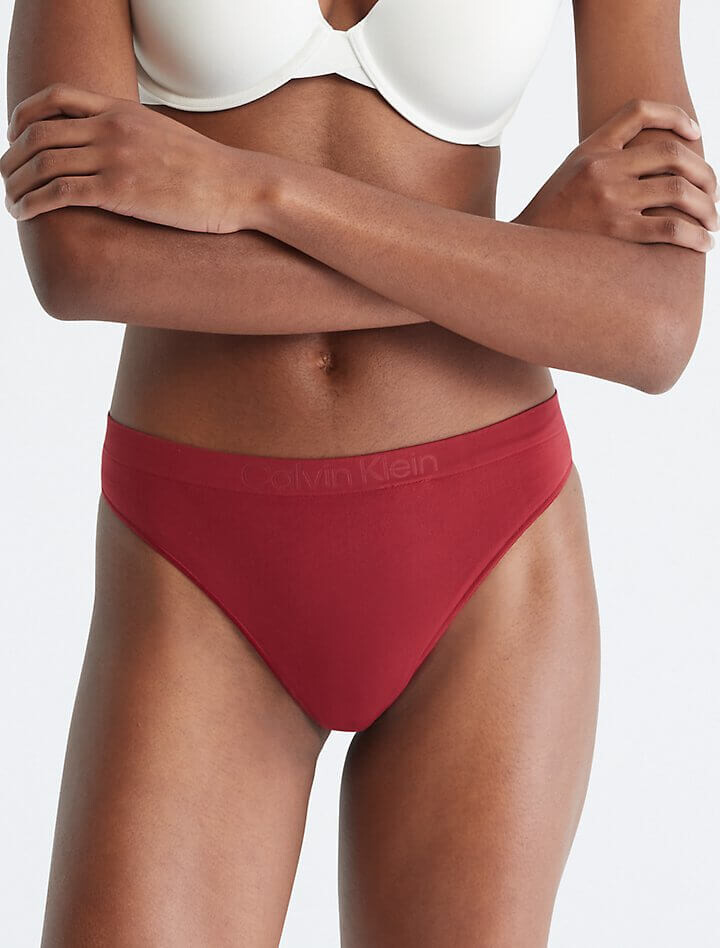 

Стринги со средней посадкой Calvin Klein Bonded Flex, красный