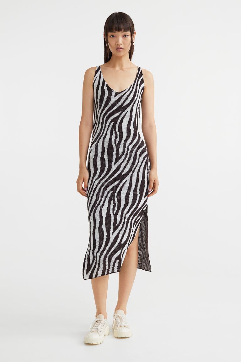 Вязаное платье H&M, черный/зебра