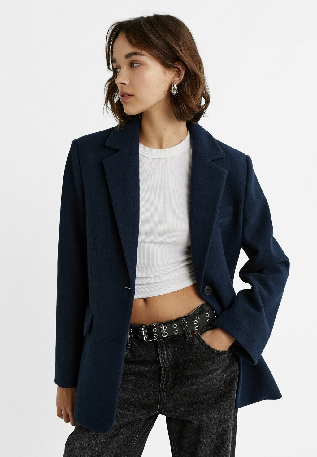 

Короткое пальто Stradivarius, цвет dark blue
