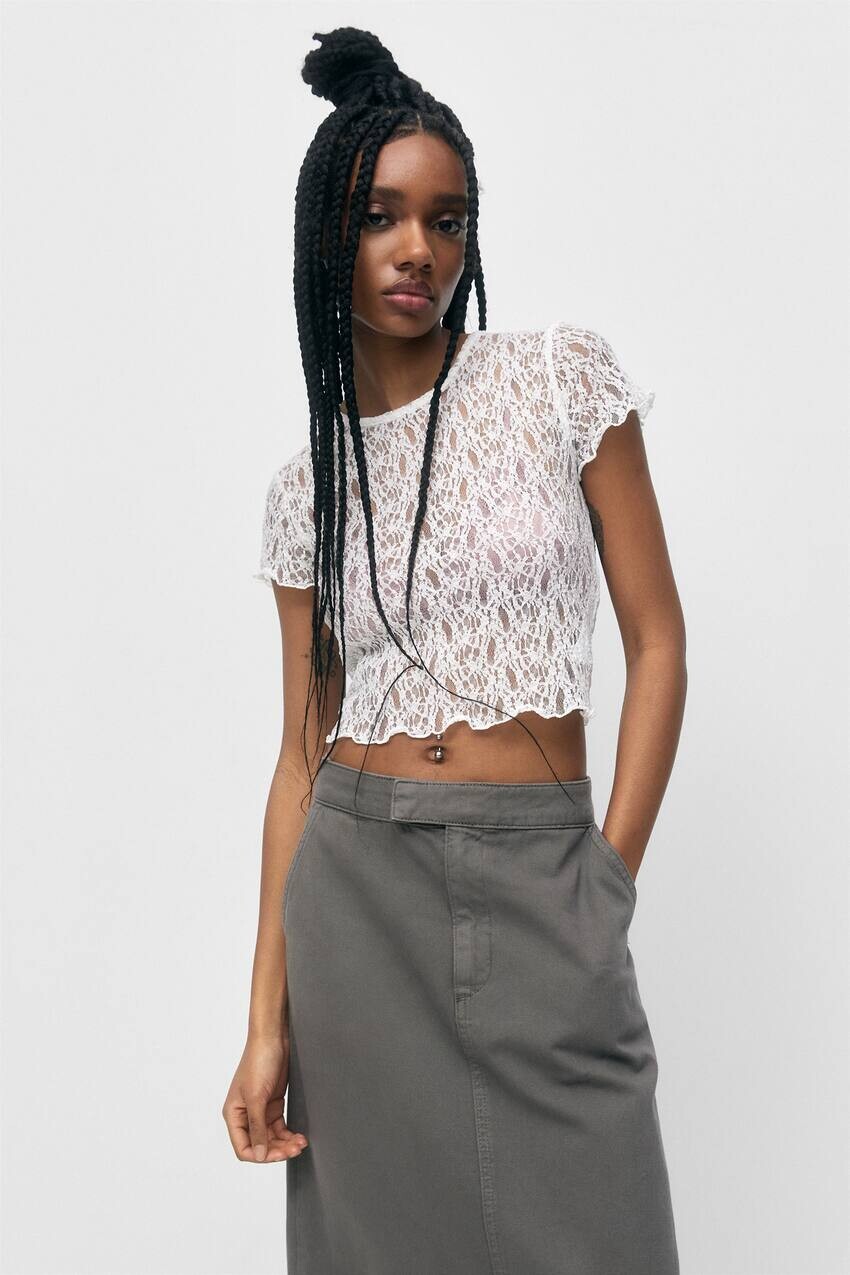 

Укороченная кружевная футболка Pull&Bear