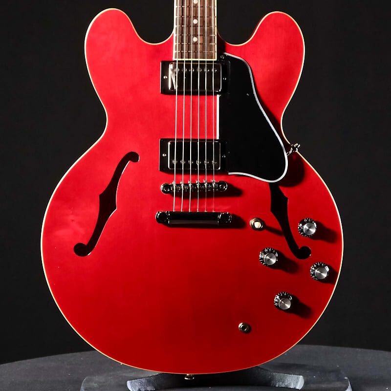 

Epiphone ES-335 Полуакустический корпус - вишня ES-335 Semi-hollowbody