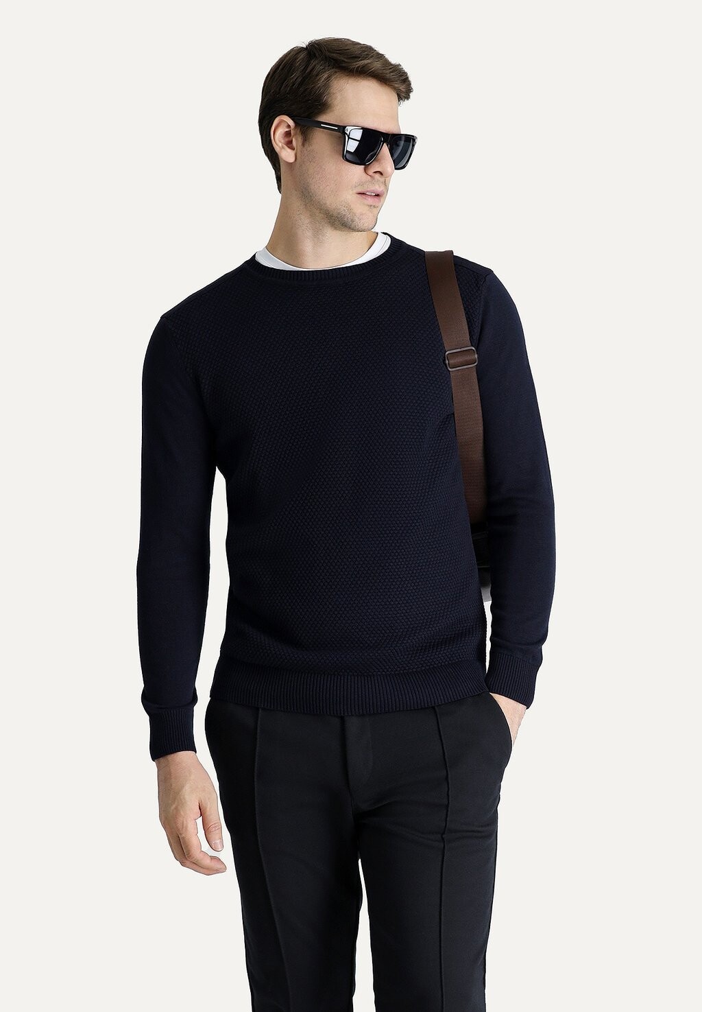 

Вязаный свитер RUNDHALSAUSSCHNITT REGULAR FIT GEMUSTERT Kigili, цвет dark navy blue