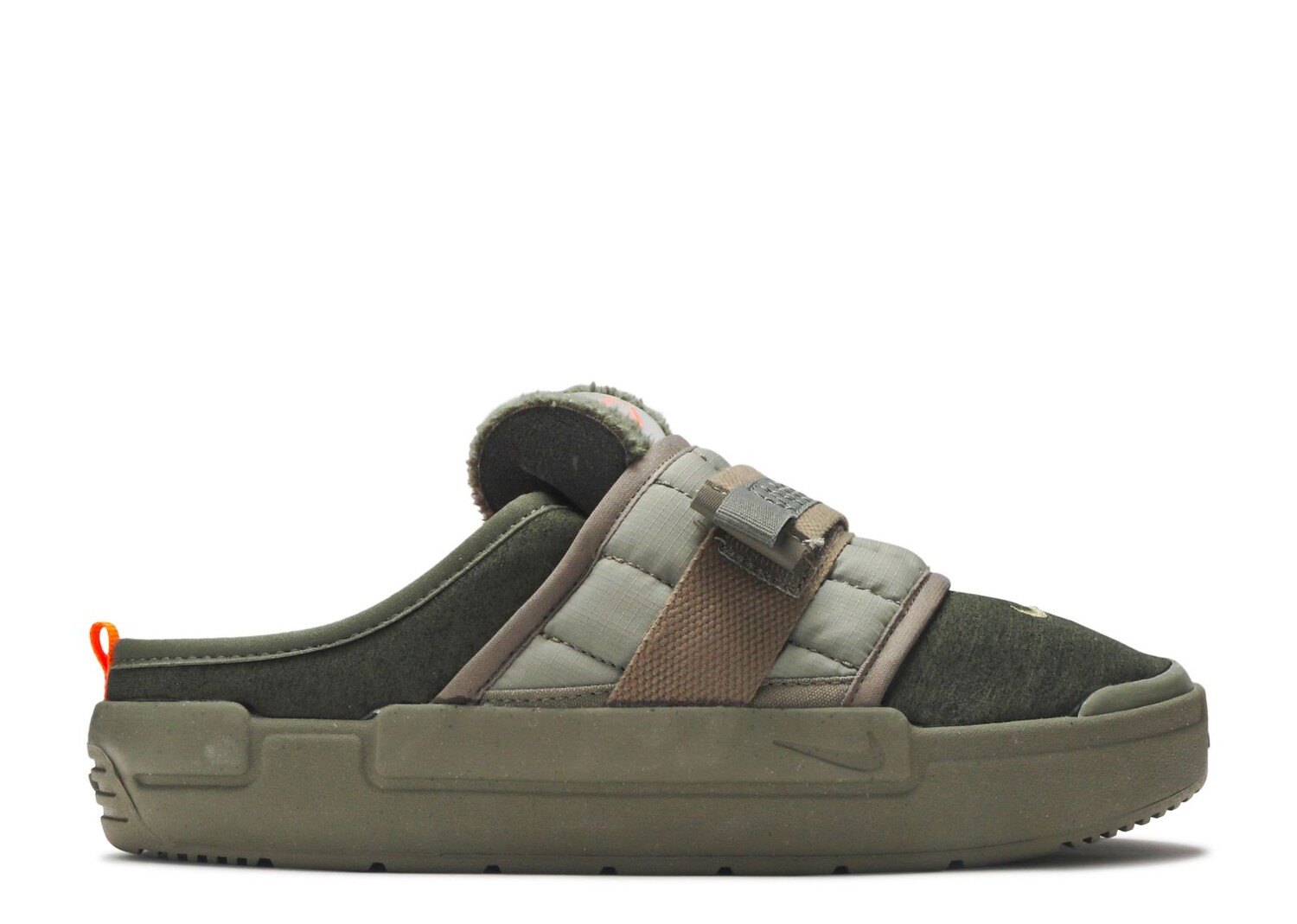 Кроссовки Nike Offline Slip-On 'Army Olive', зеленый кроссовки nike offline slip on black menta черный