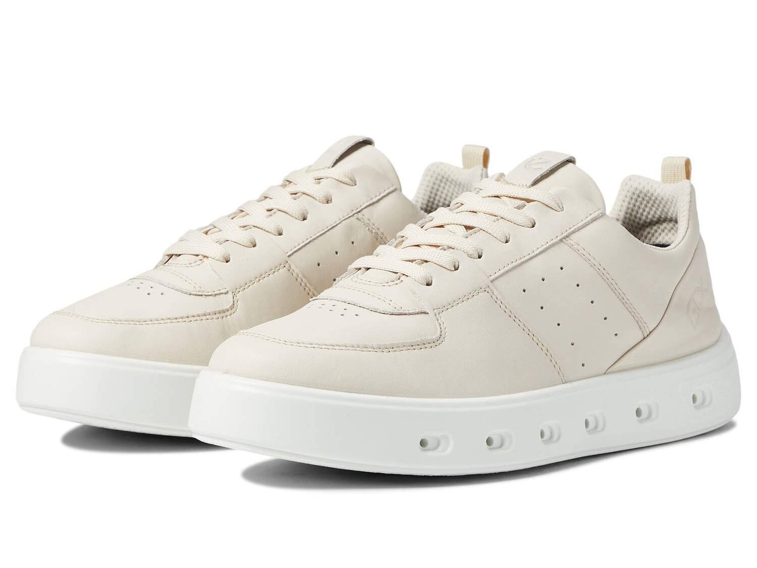 

Кроссовки ECCO, Street 720 Vented GORE-TEX Waterproof Retro Sneaker