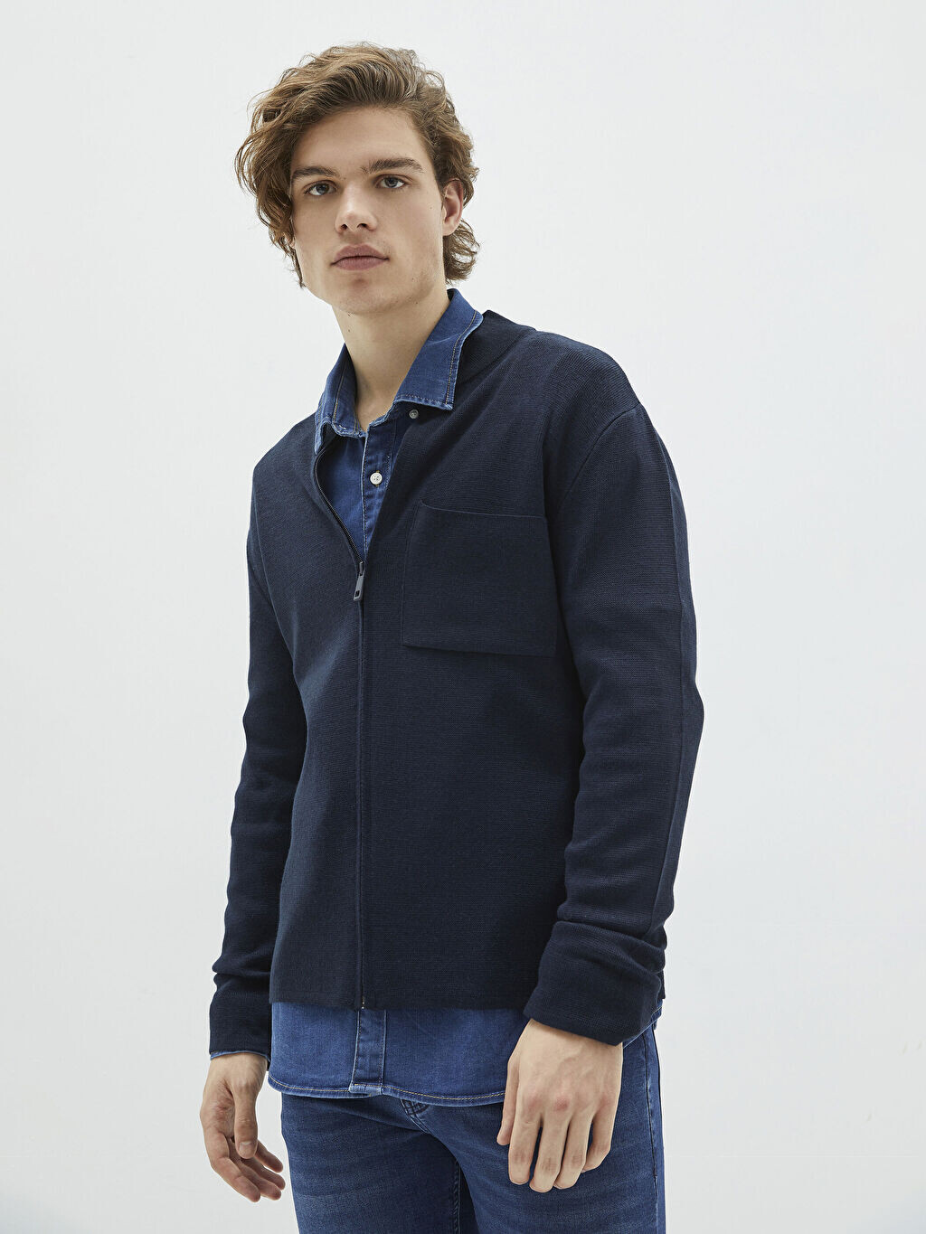 

Тонкий трикотажный кардиган Slim Fit с воротником-стойкой LCW Casual, Черный