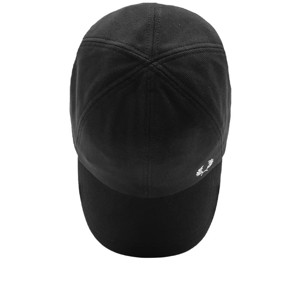 

Классическая кепка Fred Perry