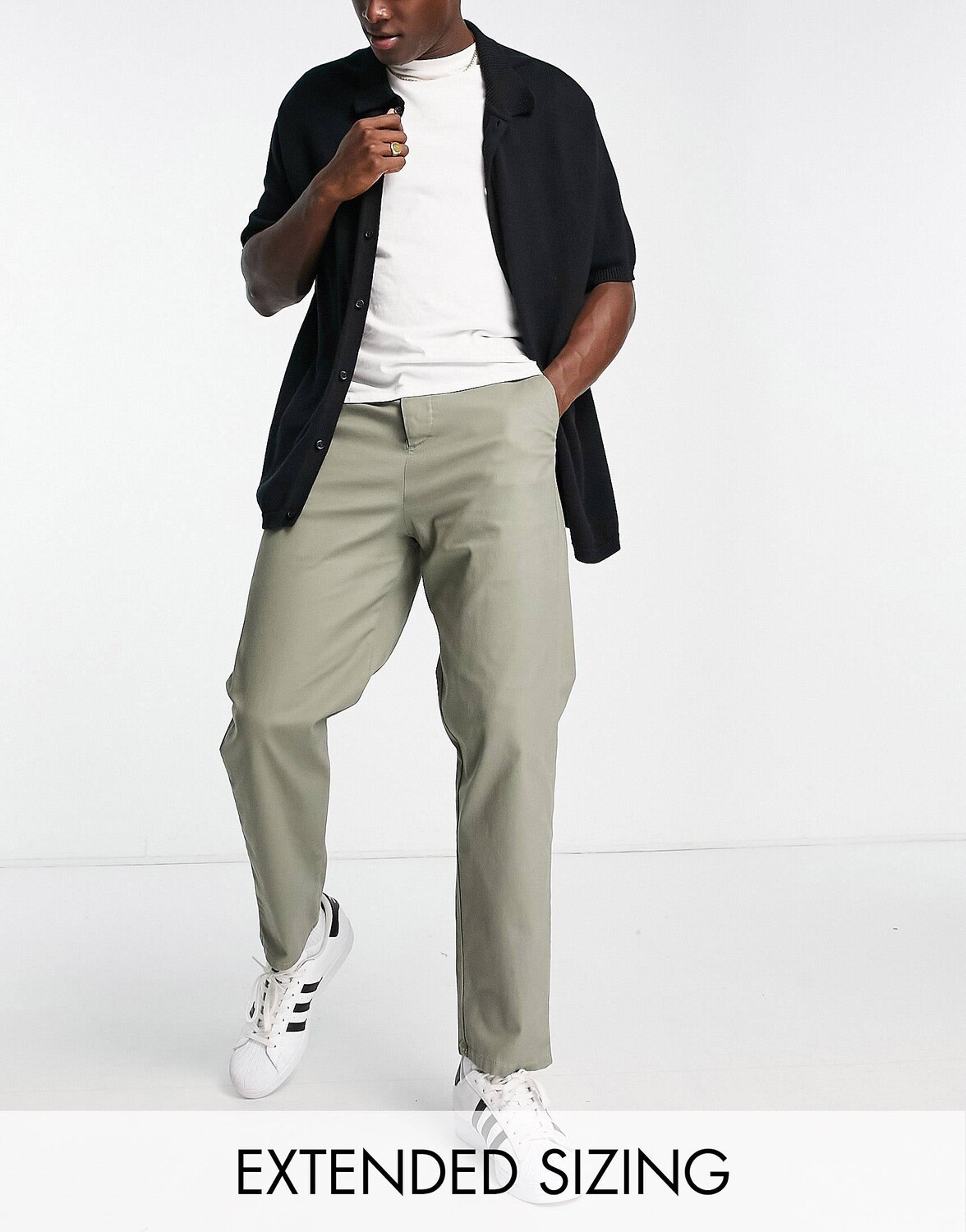 

Свободные брюки чинос цвета хаки ASOS DESIGN