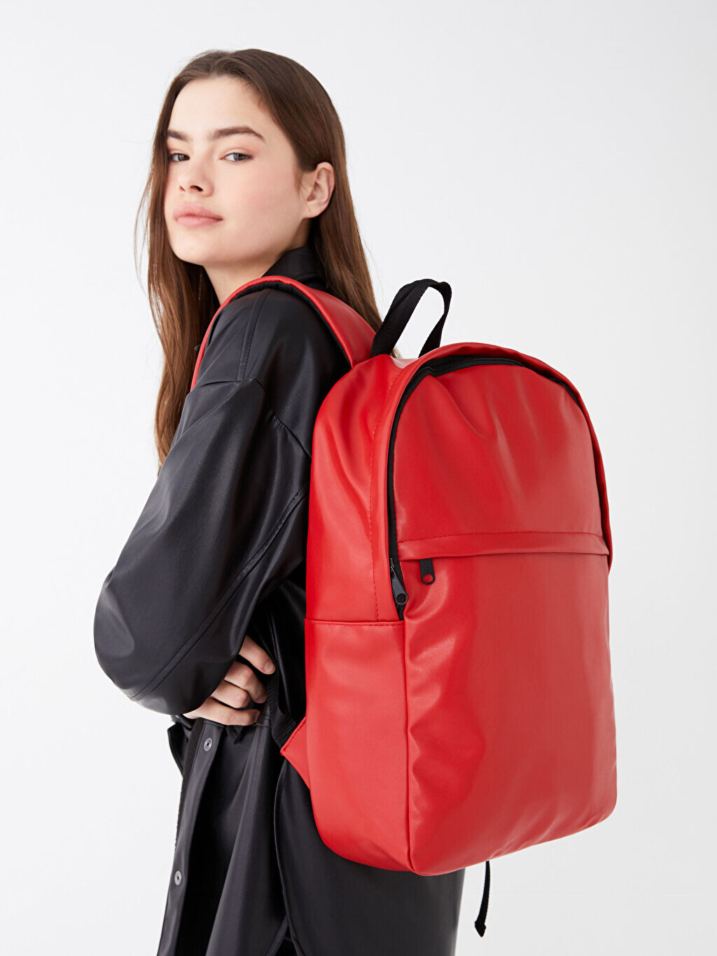 

Кожаный женский рюкзак LCW Eco