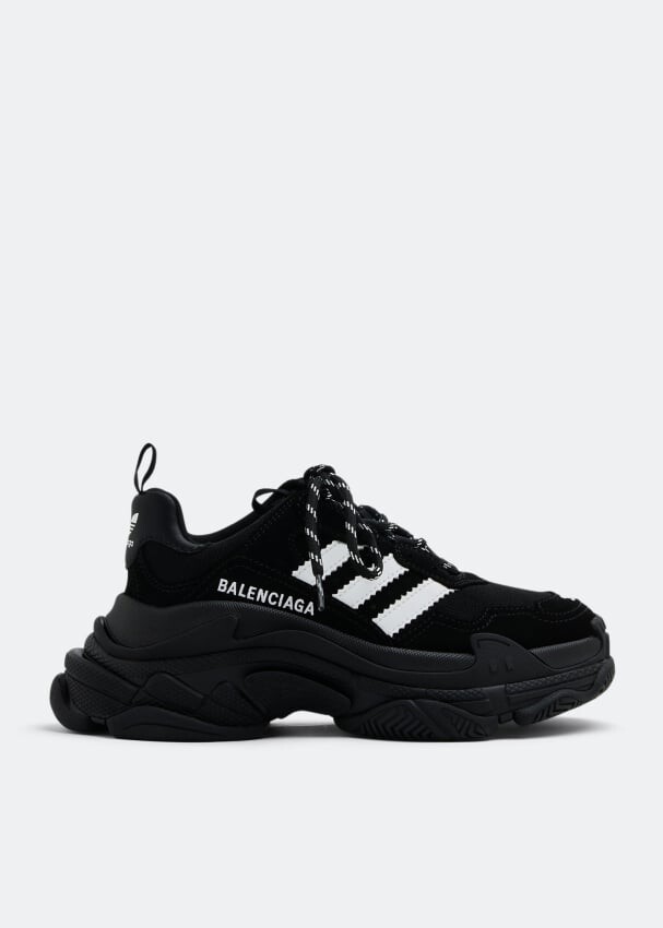 

Кроссовки BALENCIAGA x adidas Triple S sneakers, черный