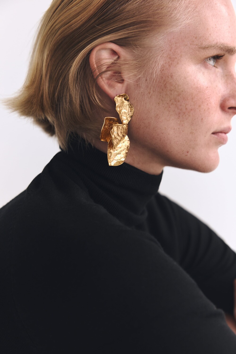 

Вентиляторные серьги Zara, золотой