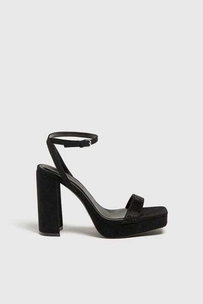

Блестящие босоножки на платформе PULL&BEAR