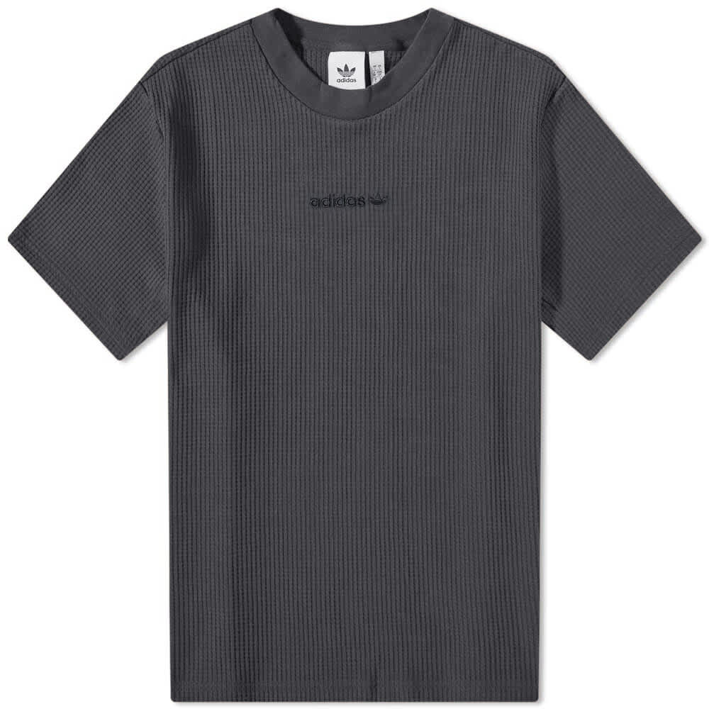 

Футболка Adidas Waffle Tee