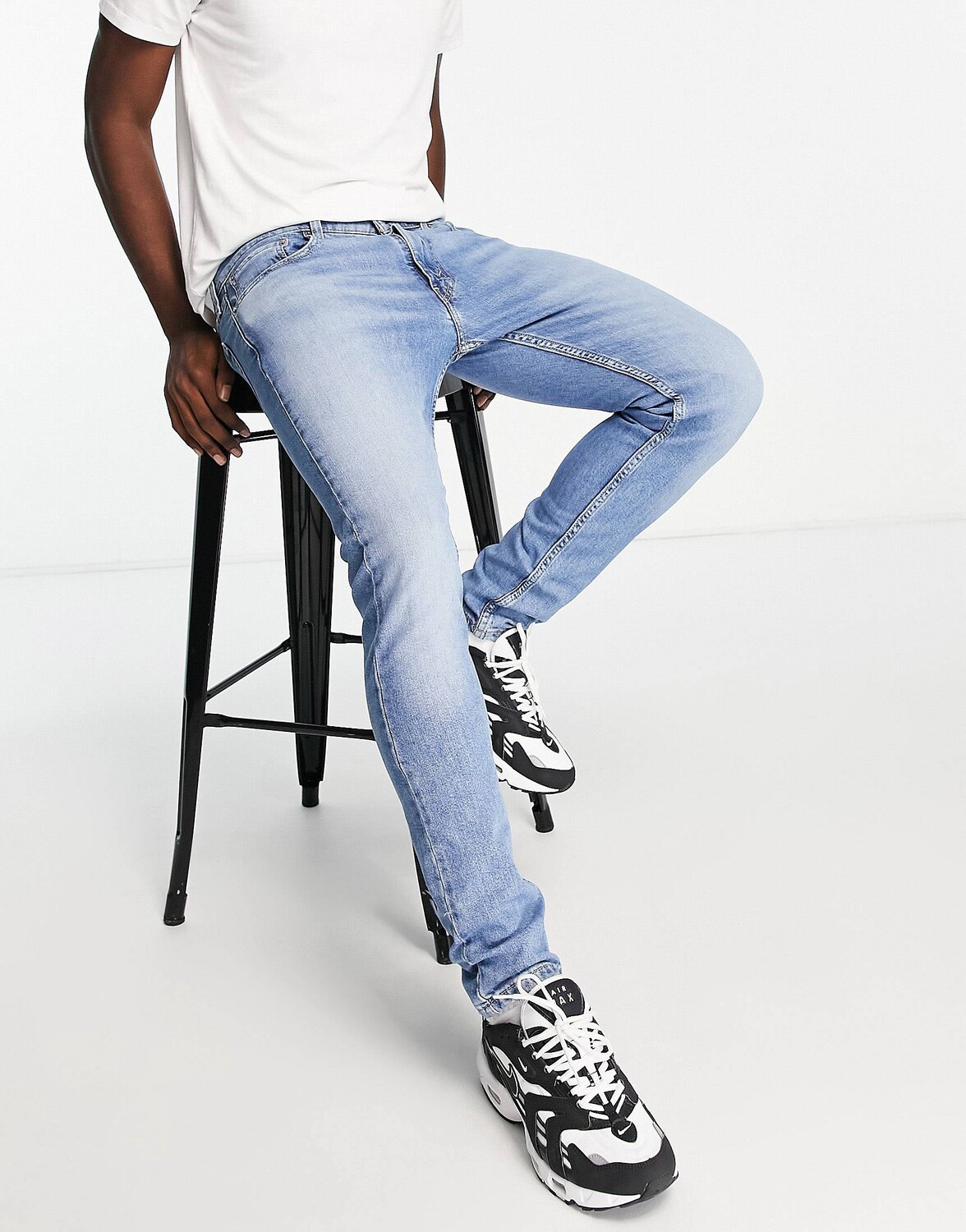 Голубые узкие зауженные джинсы Levi's 512