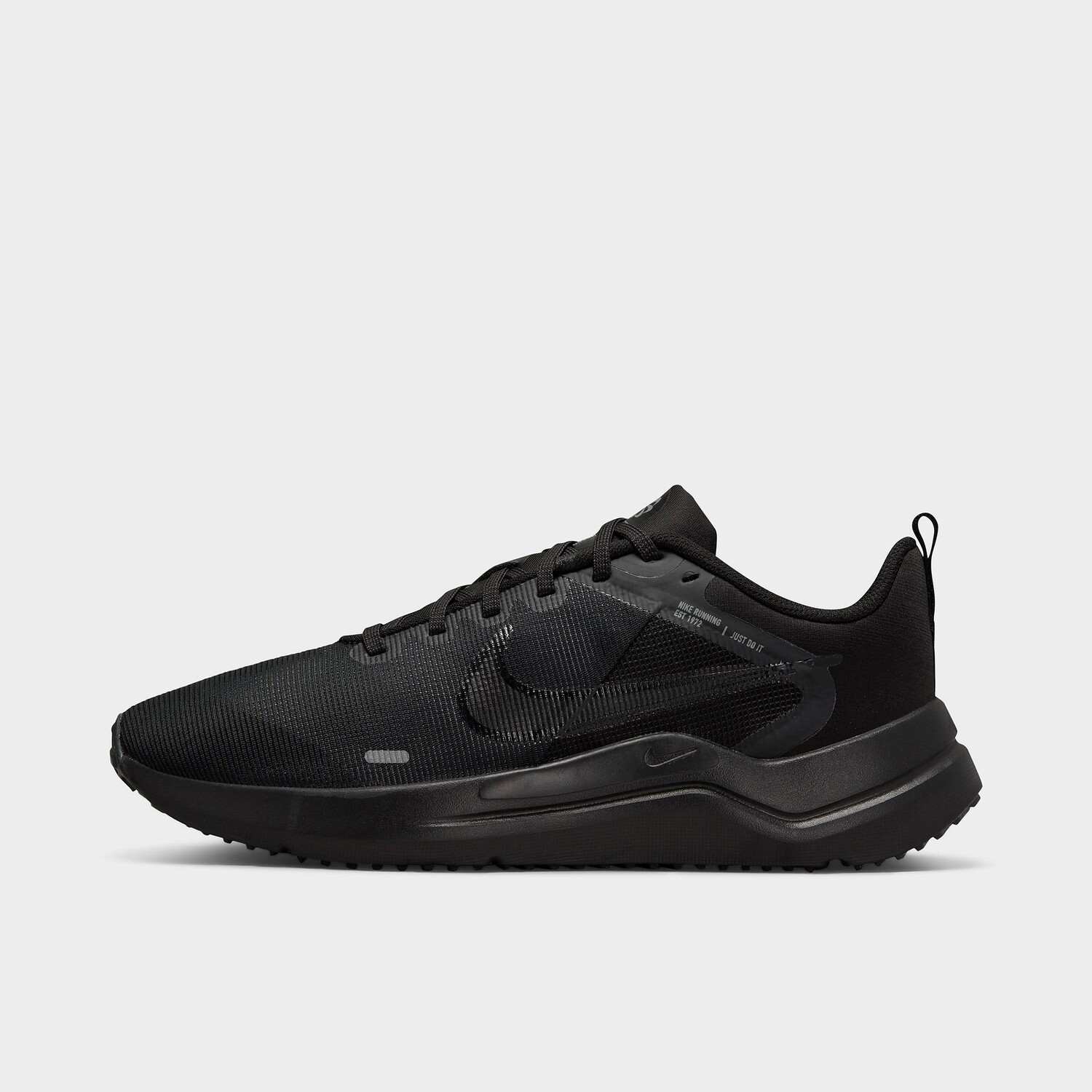 

Кроссовки Nike Downshifter 12, черный