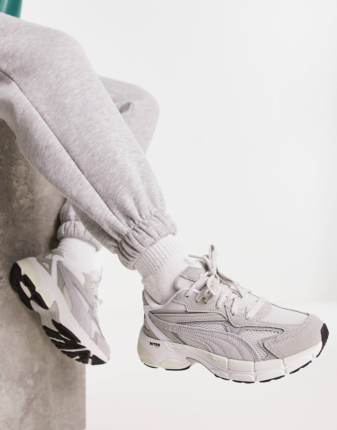 Puma teveris nitro кроссовки. Puma Teveris Nitro. Кроссовки Teveris Nitro. Серые кроссовки Puma Teveris Nitro. Puma Teveris Nitro кроссовки женские.