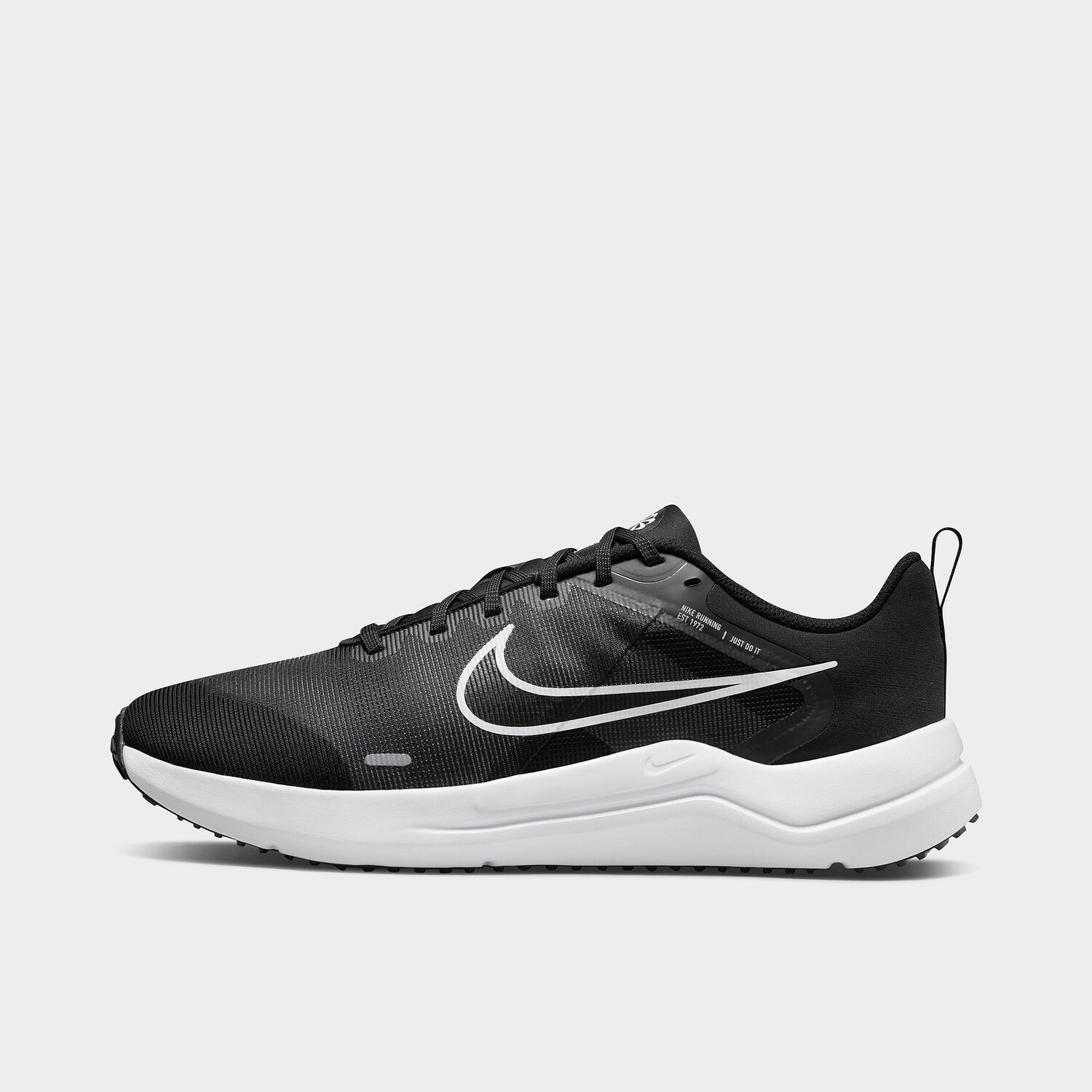 

Кроссовки Nike Downshifter 12, черно-белый