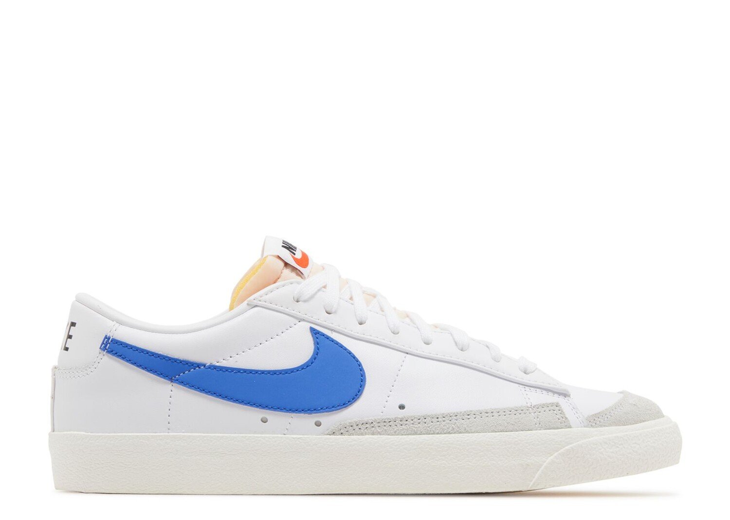 

Кроссовки Nike Blazer Low '77 Vintage 'White Medium Blue Chlorophyll', белый