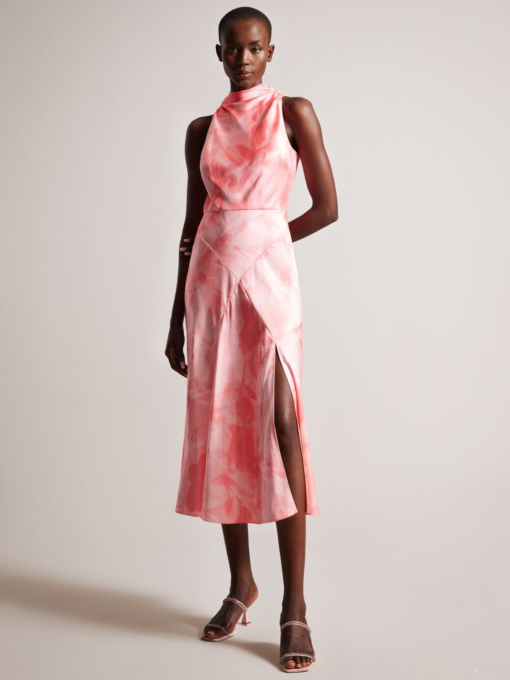 

Атласное платье Ted Baker Foreste Orco, коралловый, Красный