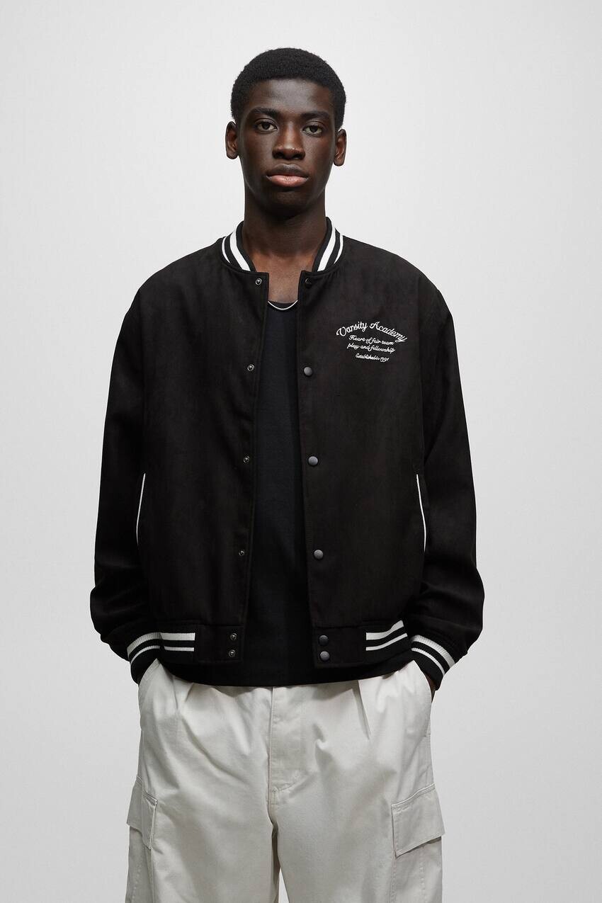 

Куртка-бомбер из искусственной замши Pull&Bear, черный
