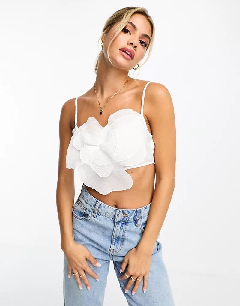 

Корсетная майка цвета слоновой кости с бретелями на спине ASOS