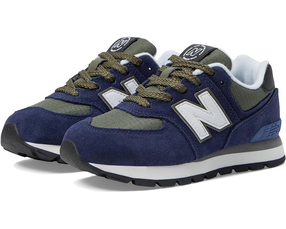 

Кроссовки New Balance PC574v1, цвет Team Navy/Dark Moss