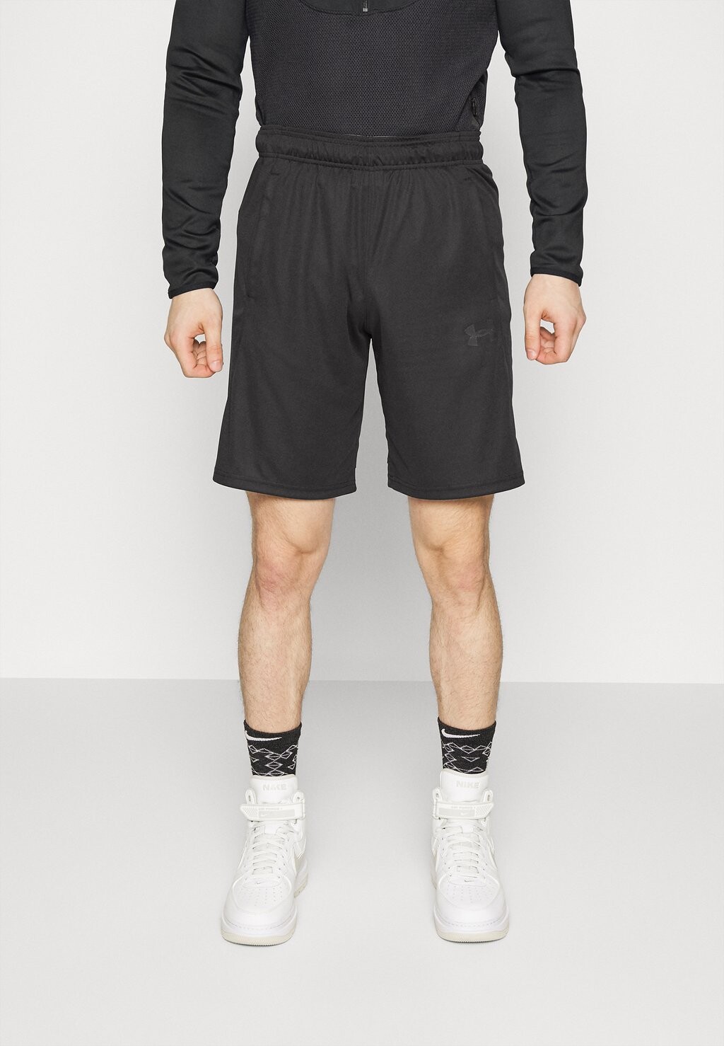 

Спортивные шорты Under Armour