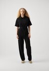 

Комбинезон Vero Moda, черный