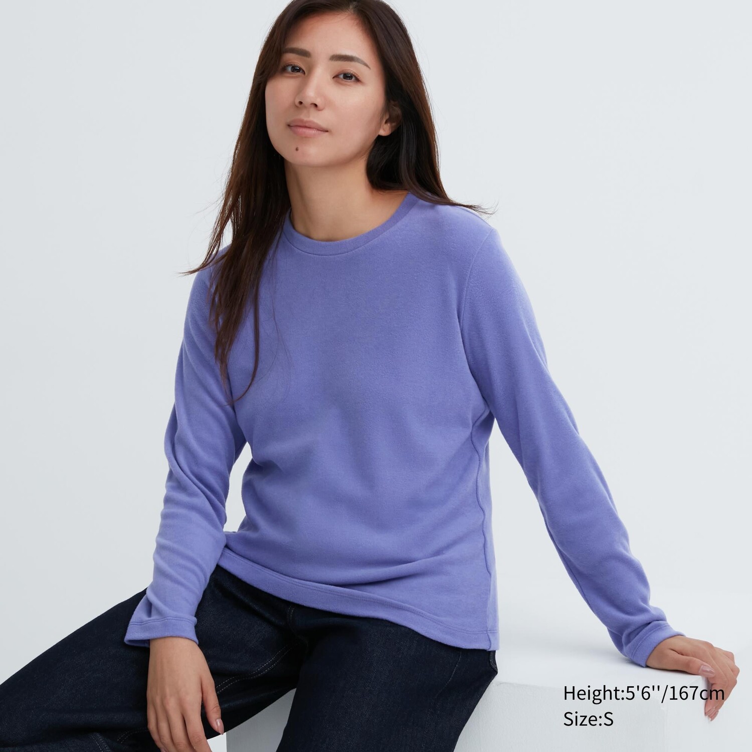 

Футболка Uniqlo Heattech из термофлиса, фиолетовый