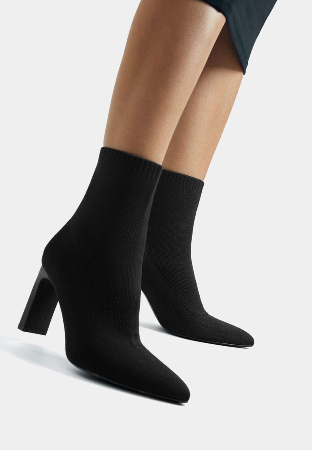 

Ботильоны STRETCH PULL&BEAR, цвет black