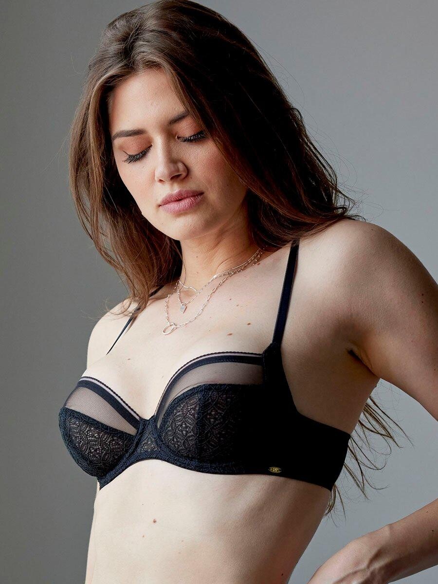 

Нежный кружевной бюстгальтер-балконет Pretty Polly, черный
