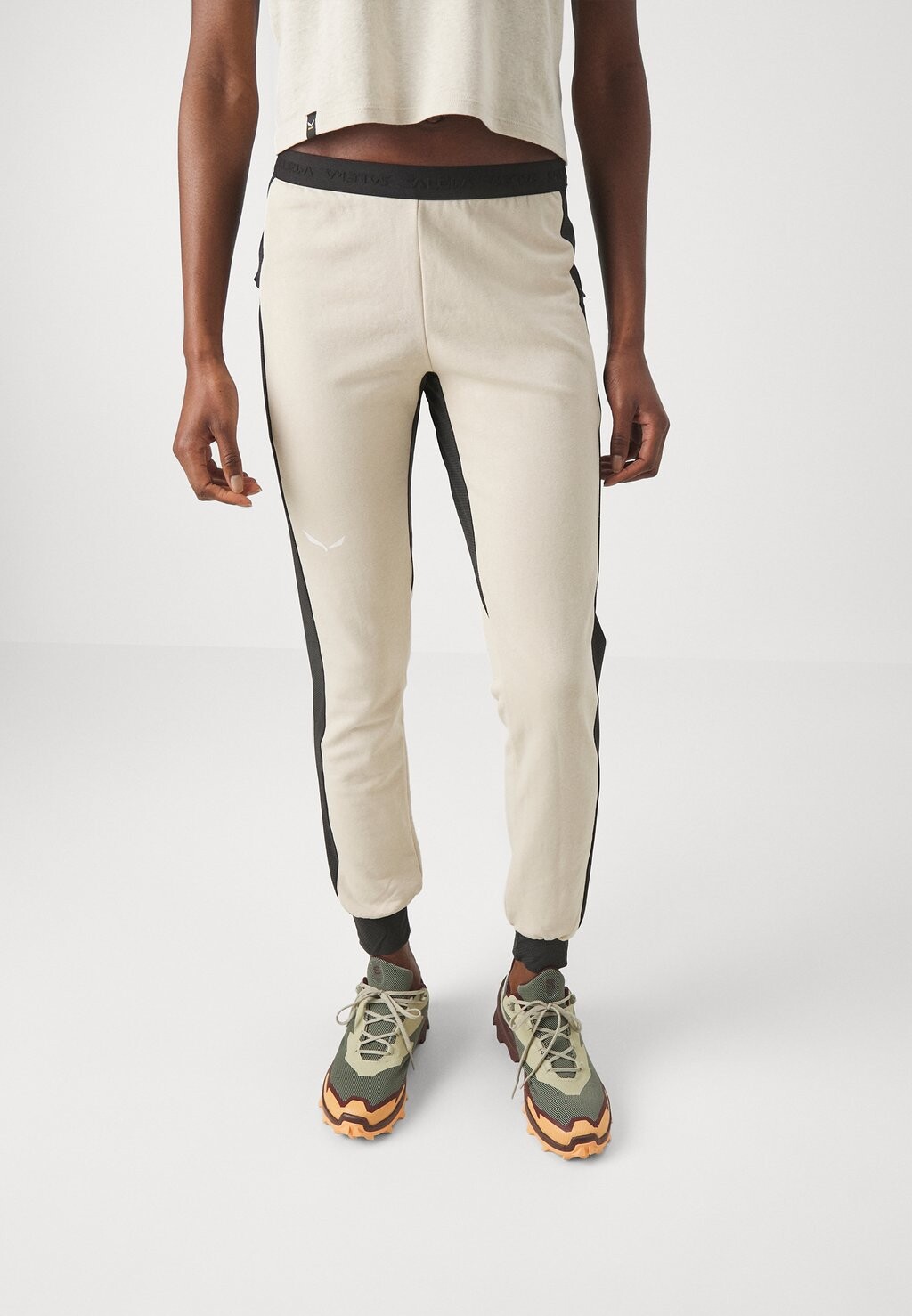 

Спортивные штаны LAVAREDO TRAIN PANTS Salewa, цвет oatmeal
