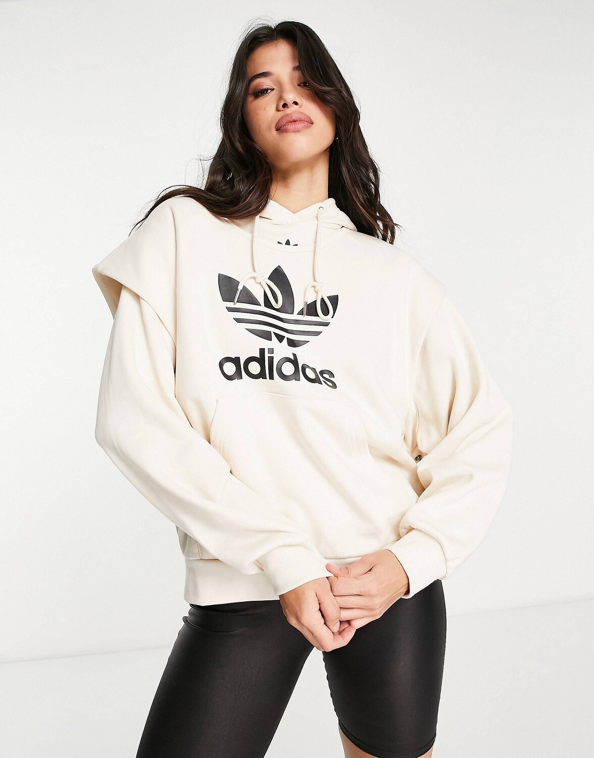 

Белая толстовка с трилистником adidas Originals Always Original